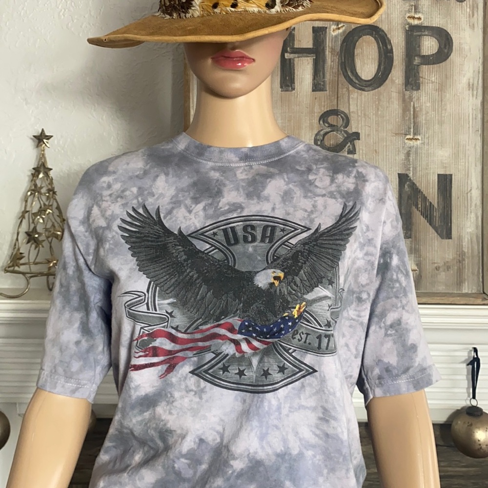 Vintage Upcycled Hand Dyed & Dipped Tee